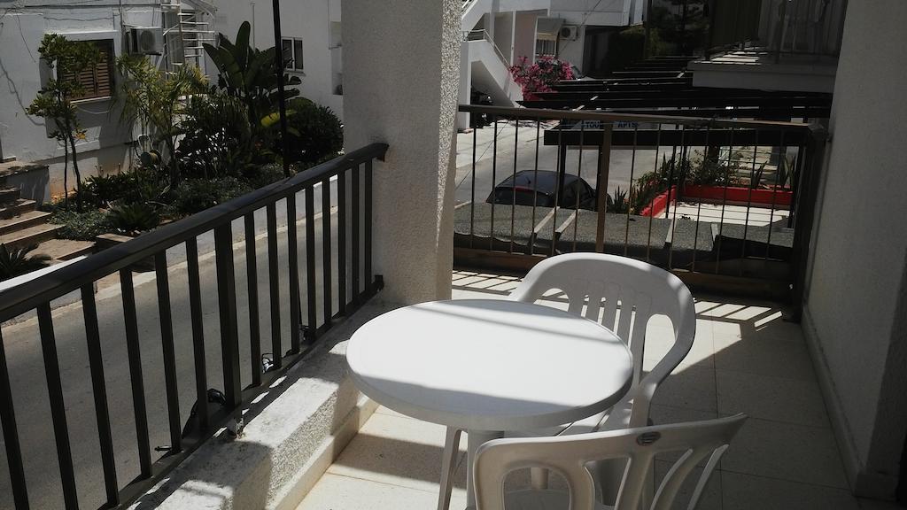 Milounapa Agia Napa Exterior foto